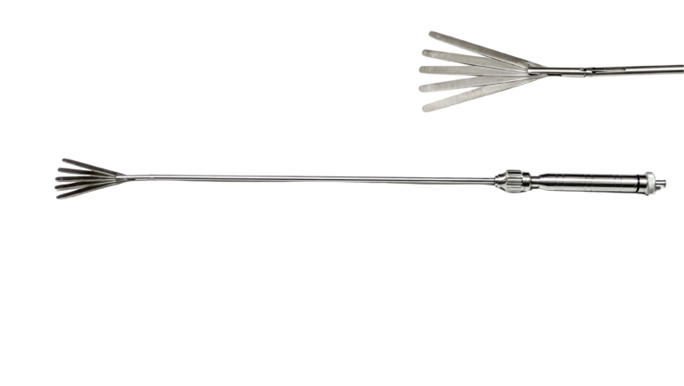 laparoscopic fan retractor used in liver surgeries