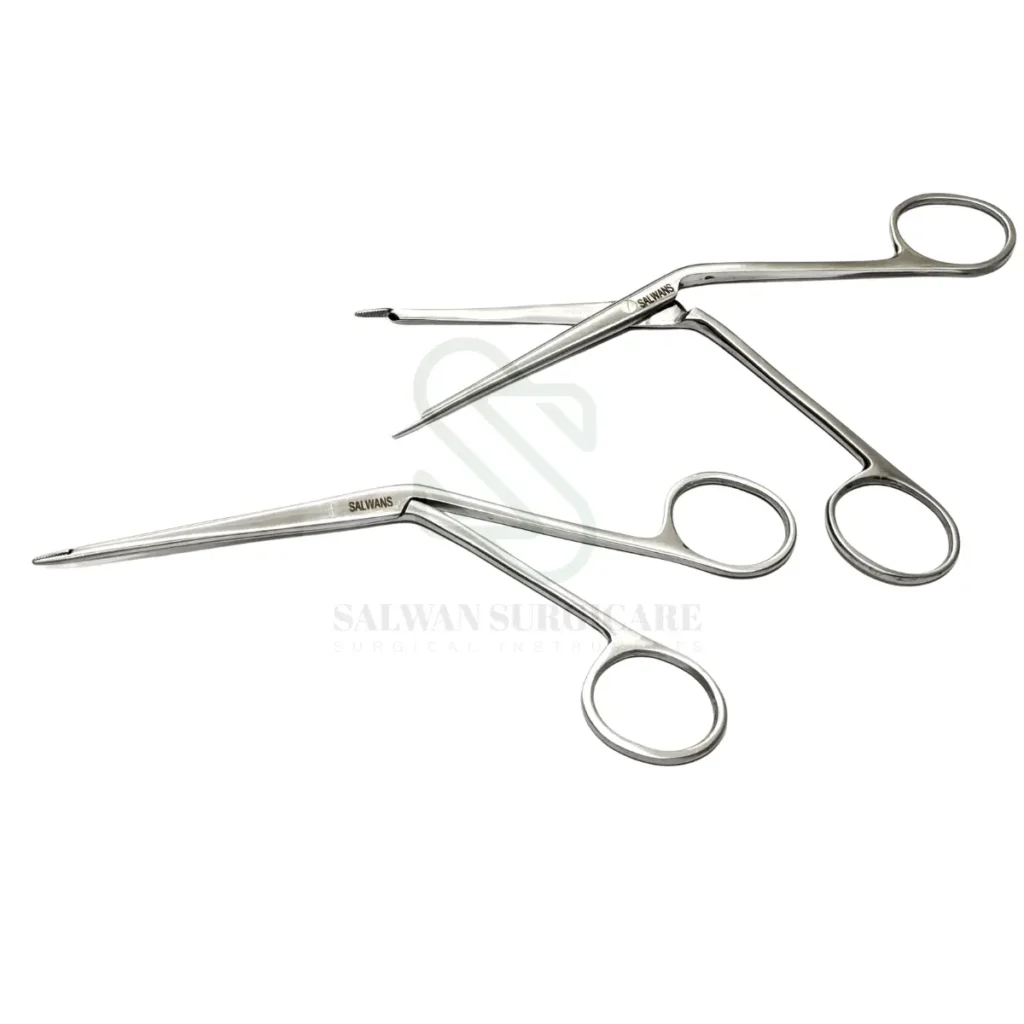 hartmann forceps in the FESS instrument set